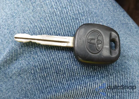 2008 Toyota Corolla Ce из США, поврежденный, VIN 2T1BR32E08C909673